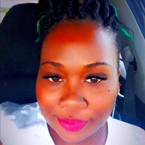 Meet your Posher, Joy